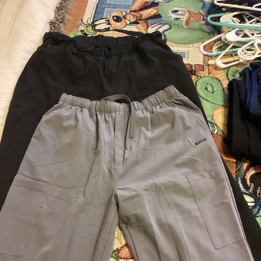 Scrub pants